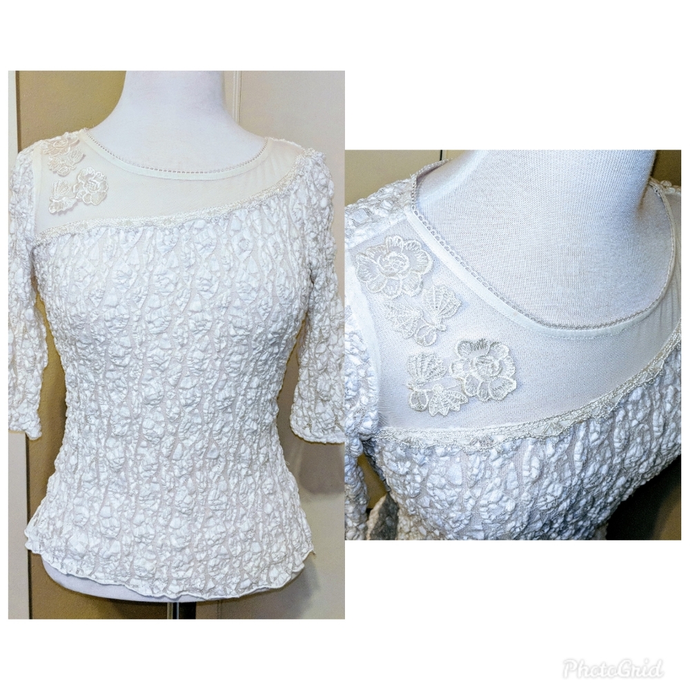 Elegant White Floral Appliqué Textured Blouse